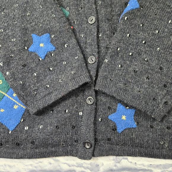 Vintage Talbots Embellished Wool Sweater Christmas made in Hong Kong sz Medium - Picture 9 of 11